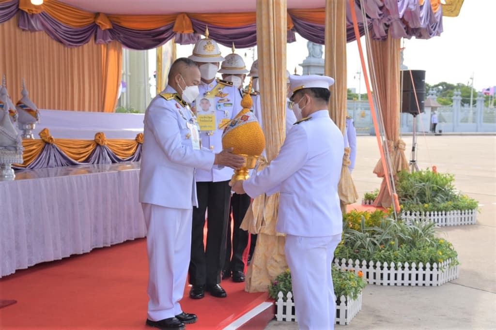 กระทรวงยุติธรรม ร่วมพิธีถวายเครื่องราชสักการะ และวางพานพุ่ม พร้อมทั้งร่วมพิธีจุดเทียนชัยถวายพระพรชัยมงคล เนื่องในโอกาสวันเฉลิมพระชนมพรรษา สมเด็จพระนางเจ้า ฯ พระบรมราชินี ๓ มิถุนายน ๒๕๖๖