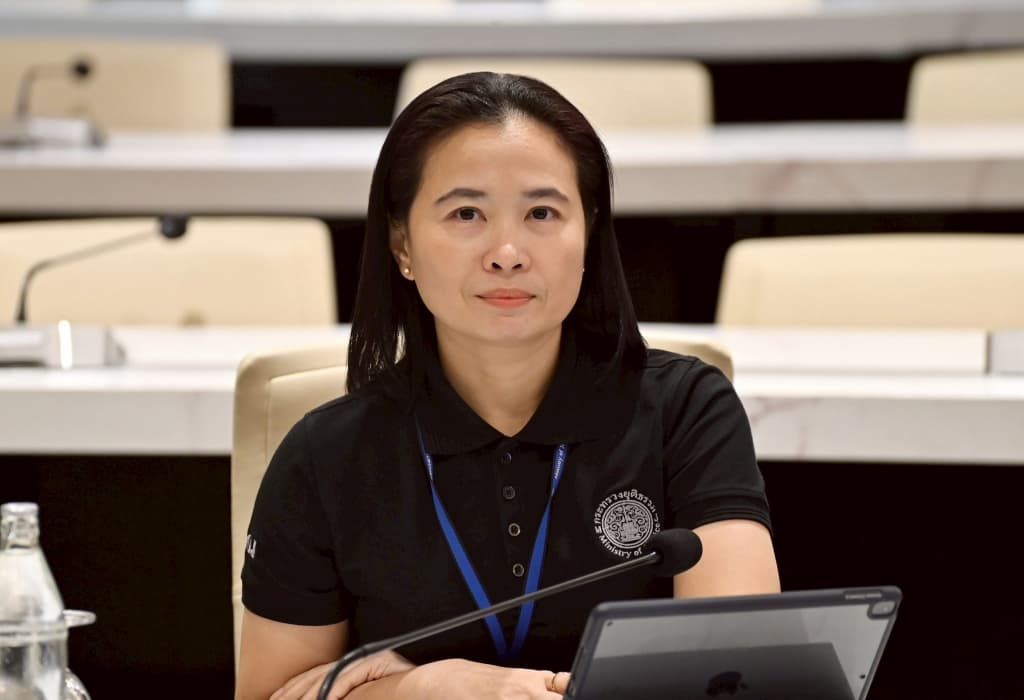 กองกลาง ประชุมติดตามการจัดงานสถาปนากระทรวงยุติธรรม ครบรอบ 135 ปี “135 ปี กระทรวงยุติธรรม เชื่อมั่น เข้าถึง ที่พึ่งประชาชน”